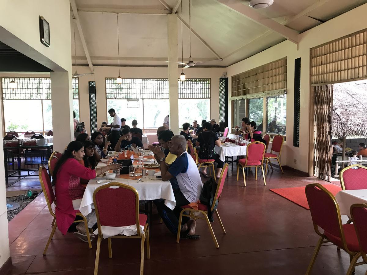 Seasons Hotel 库鲁内格勒 外观 照片
